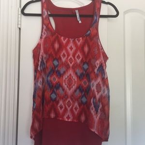 Tank top in red & blue